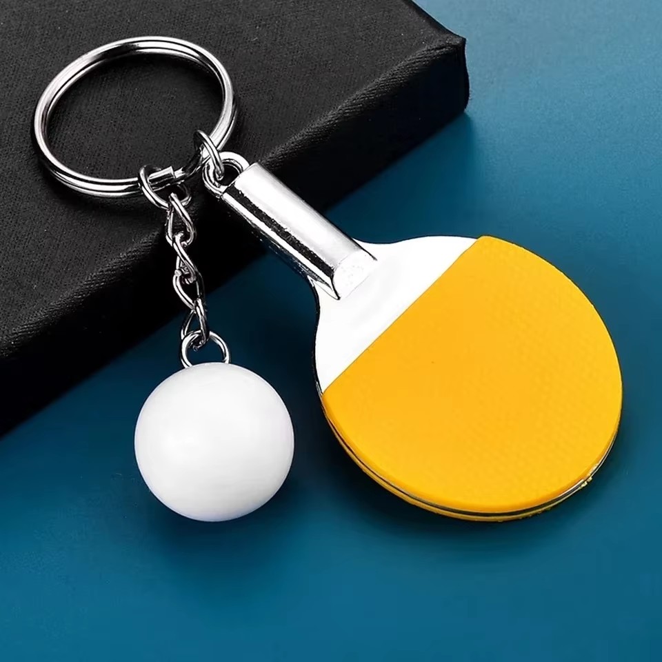 クリエイティブで可愛いミニ卓球ラケットキーホルダー、パドルピ - Table Tennis Keychain のレビューと価格