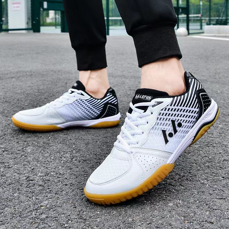 LEFUS 品質男性女性のバドミントンシューズサイズ 36- - Table Tennis Court のレビューと価格